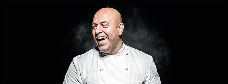 In Nottingham ist Sat Bains zu Hause: Im gleichnamigen Restaurant gibt es das ausgefallene Menü des 2-Sterne-Kochs In Nottingham ist Sat Bains zu Hause: Im gleichnamigen Restaurant gibt es das ausgefallene Menü des 2-Sterne-Kochs
