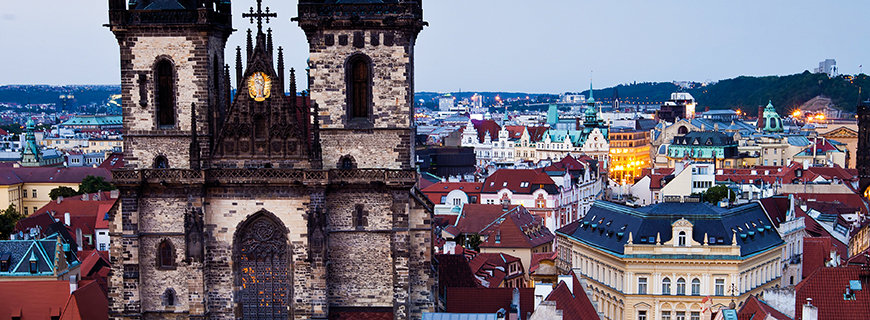 Karriere in Prag Karriere in Prag- Über den Dächern der Stadt