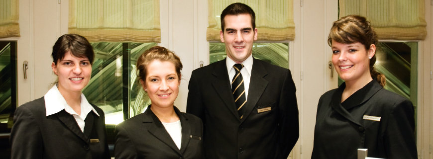 Concierge, Karriere mit Topgage 