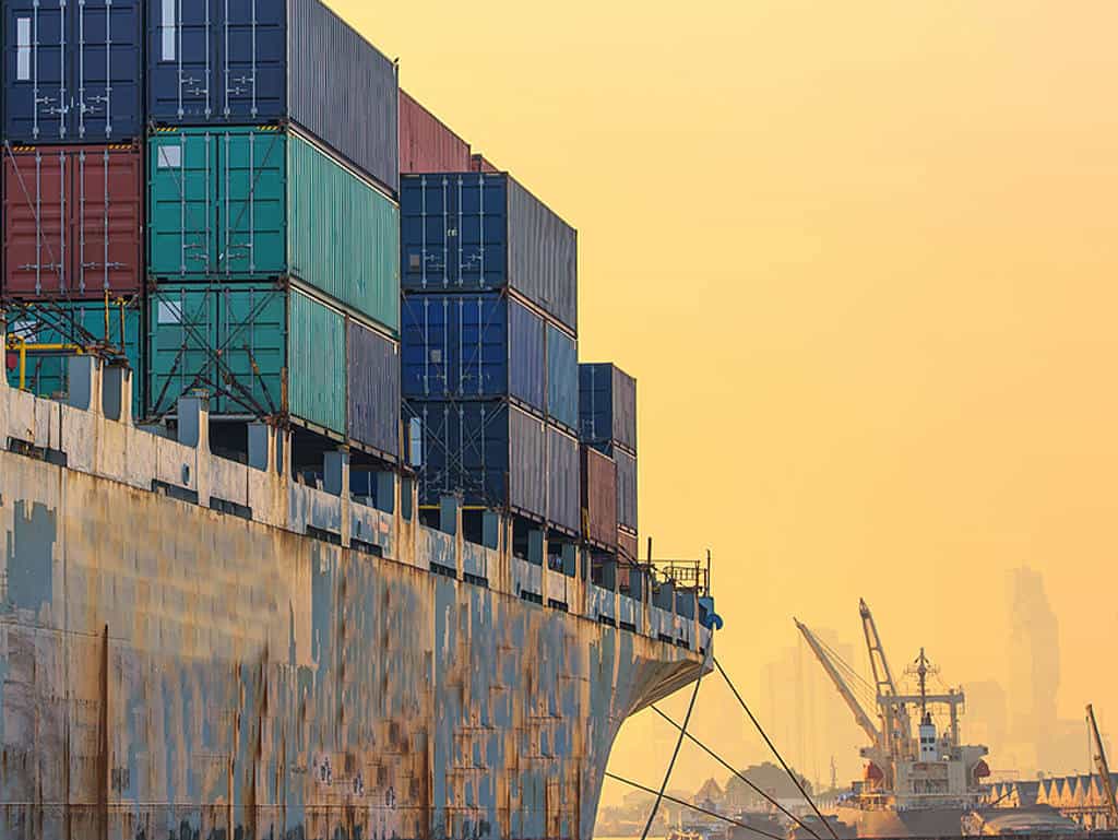 Containerschiff
