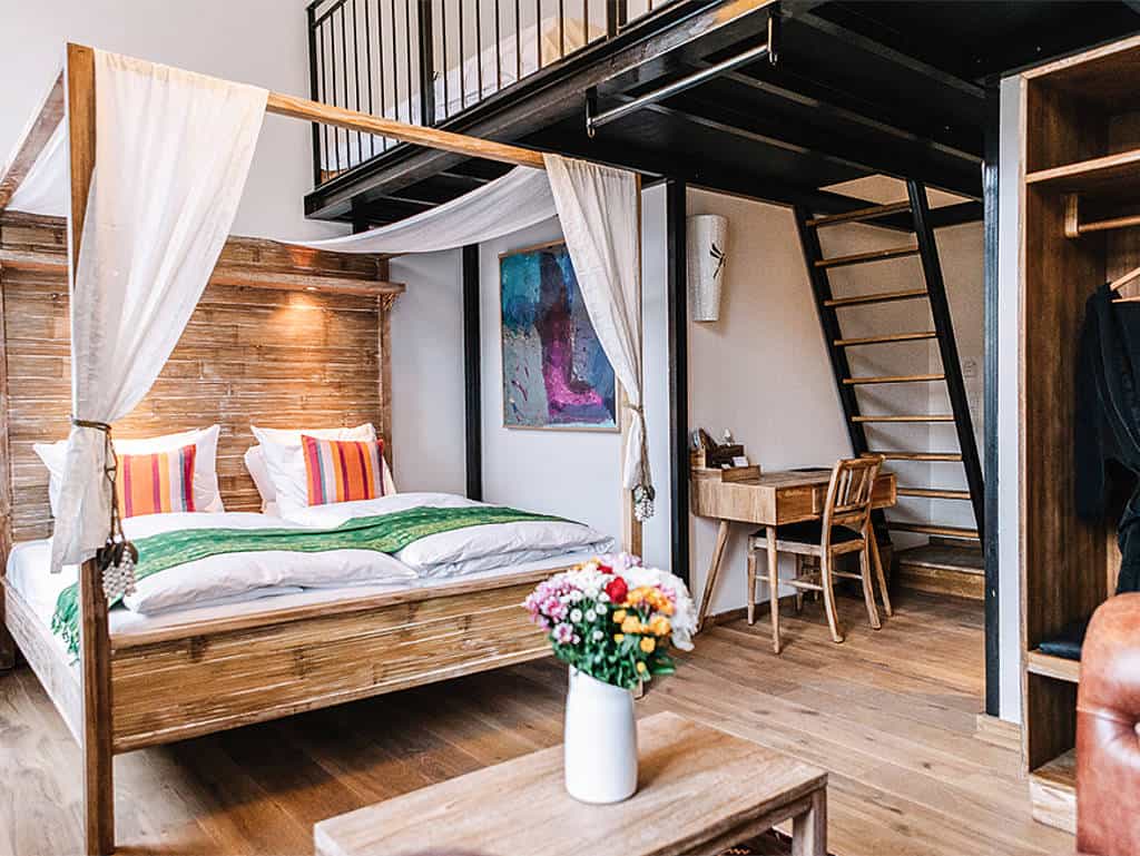 Skandinavische Einfachheit im Hotel Guldsmeden. Ein Hotelzimmer des Hotel Guldsmeden