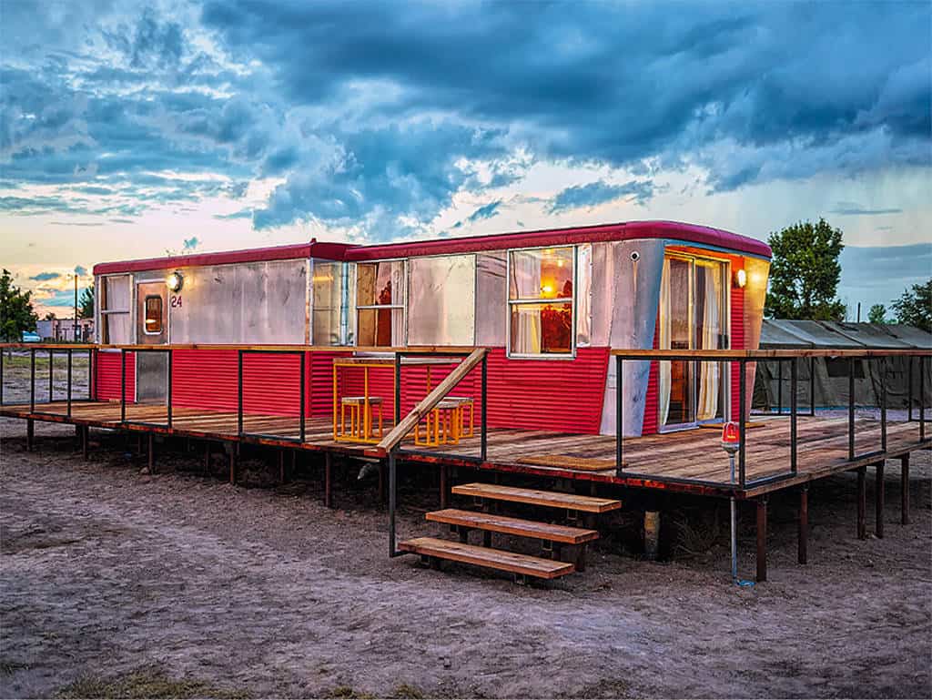 Hippie-Chic: Übernachten im Wohnwagen Hippie-Chic: Übernachten im Wohnwagen