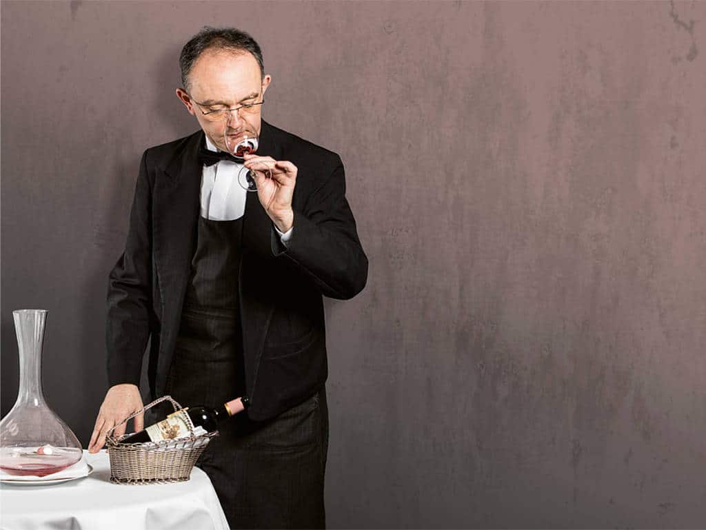 Stephane Thuriot hat den richtigen Riecher für guten Wein. Stephane Thuriot hat den richtigen Riecher für guten Wein.