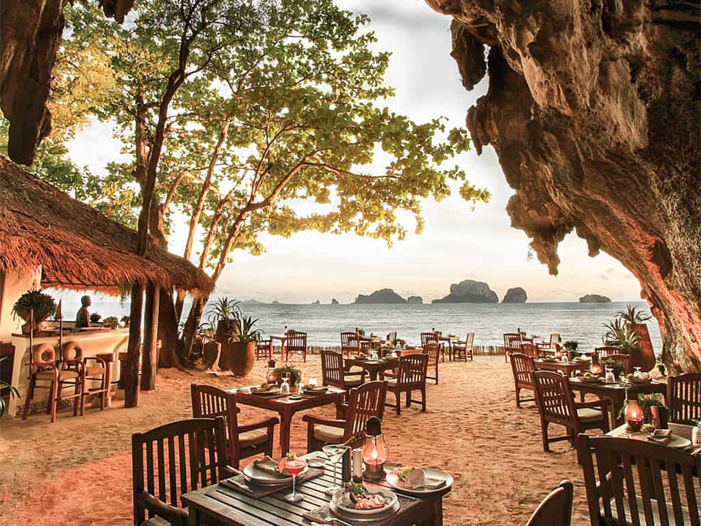 Essen mit Ausblick in Thailand Essen mit Ausblick in Thailand