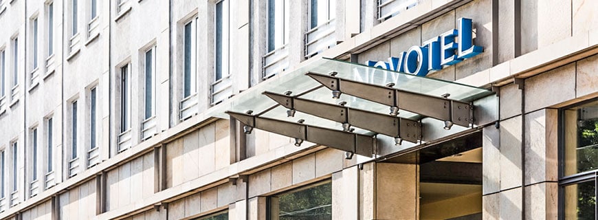 novotel-header