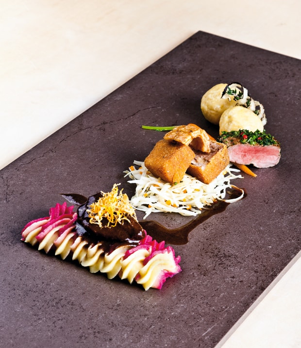 schweinerei mit kartoffelpüree