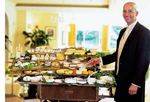 ein reichhaltiges Käsebuffet für Käseliebhaber 