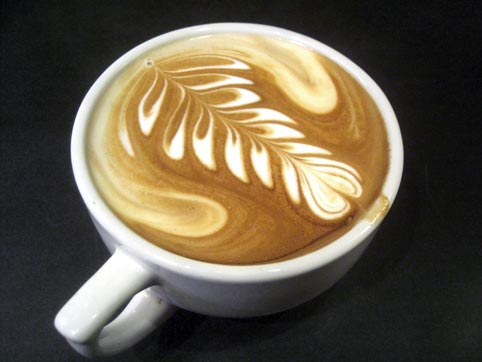 eine Tasse Kaffee mit Milchschaum