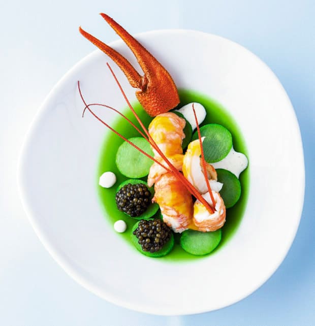 Flusskrebse - Pattes Rouges auf Gurken-Relish mit Zwergengurken, Kaviar und Anis-Creme