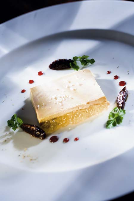 Gänseleberterrine Gänseleberterrine mit Champagnergelee