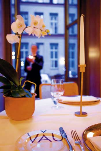 ein Tisch im VAU Restaurant