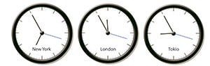 Drei Weltuhren nebeneinander, New York, London und Tokyo 