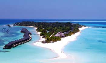 die Malediven, mit den Wasserbungalows aus der Vogelperpektive 