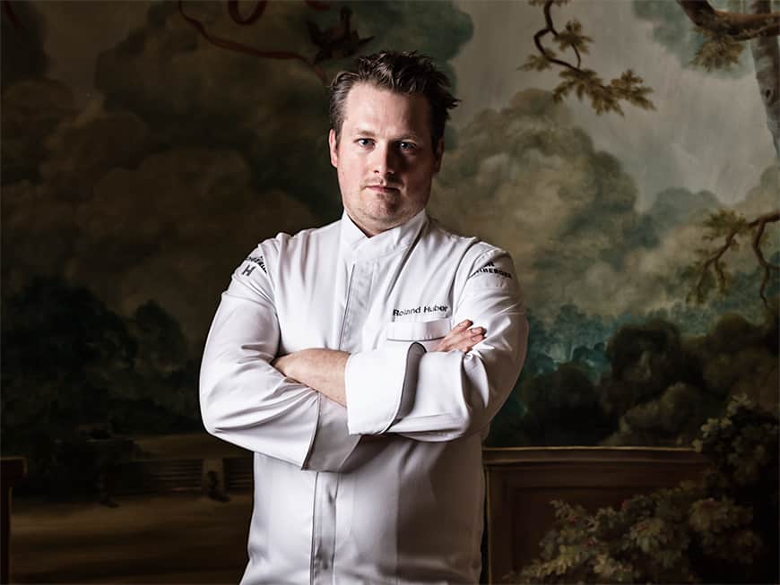 Roland Huber reifte im Wiener Gourmettempel Le Ciel vom überragenden Kochtalent zum abgebrühten Küchenchef. Roland Huber reifte im Wiener Gourmettempel Le Ciel vom überragenden Kochtalent zum abgebrühten Küchenchef.