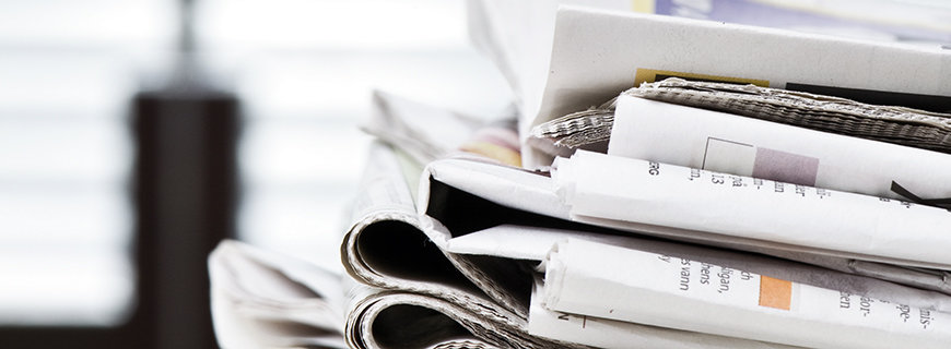 Aufgaben von PR-Agenturen ein Magazinstapel in der Nah-Aufnahme