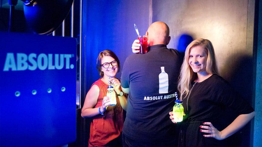 absolut-slide1