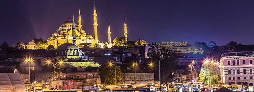 Istanbul bei Nacht