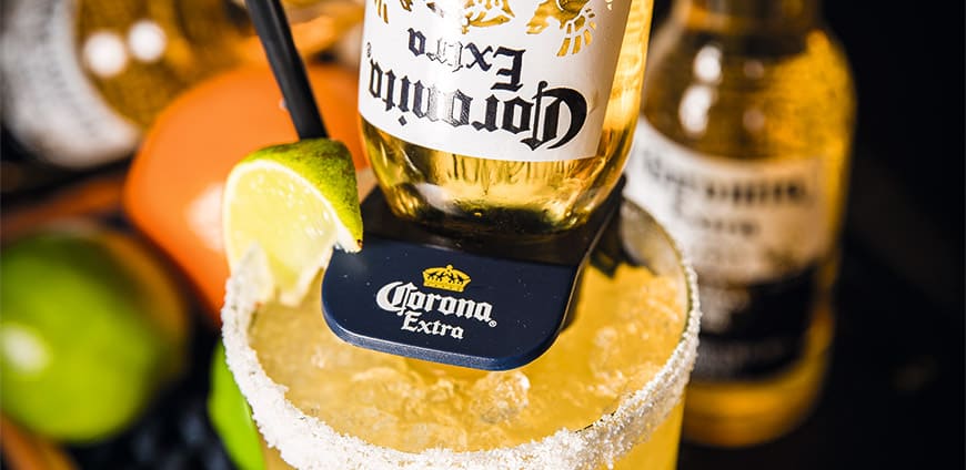 corona-03-slider
