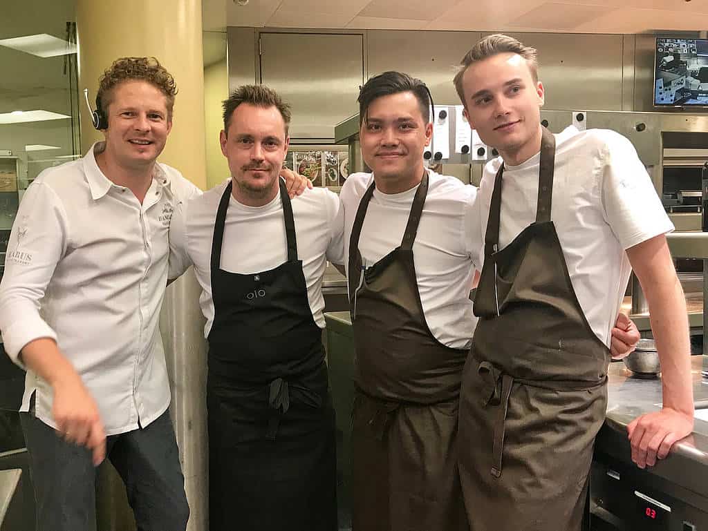 Martin Klein, Jari Versivalo und Team