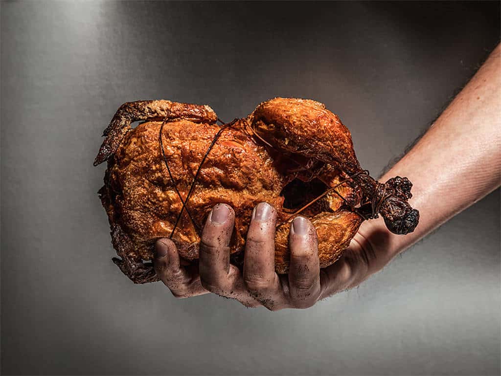 Nicht nur Muskelfleischabschnitte vom Schwein werden in zusammengepresster Form auf den Markt gebracht. Auch Hähnchenabschnitte werden in handlicher Größe als Chicken Nuggets vertrieben.