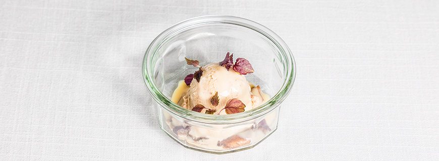 Eierlikör-Steinpilz-Eis im Rex-Glas