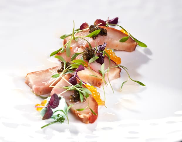 Stör geräuchert mit Wasabi-Creme 