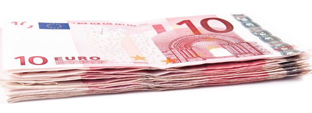 Geldscheine ein Stapel mit Zehn Euro Scheinen