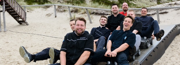 Dietmar Priewe mit seinem Team