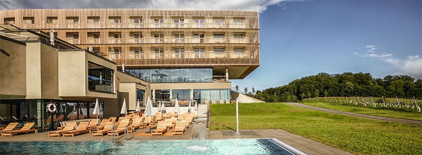 Mitten in Ehrenhausen: Das luxuriöse Loisium Wine & Spa hat sich dem Genuss verschrieben.