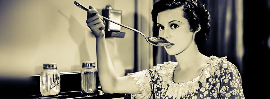 Retro Bild einer Frau mit Suppenkelle