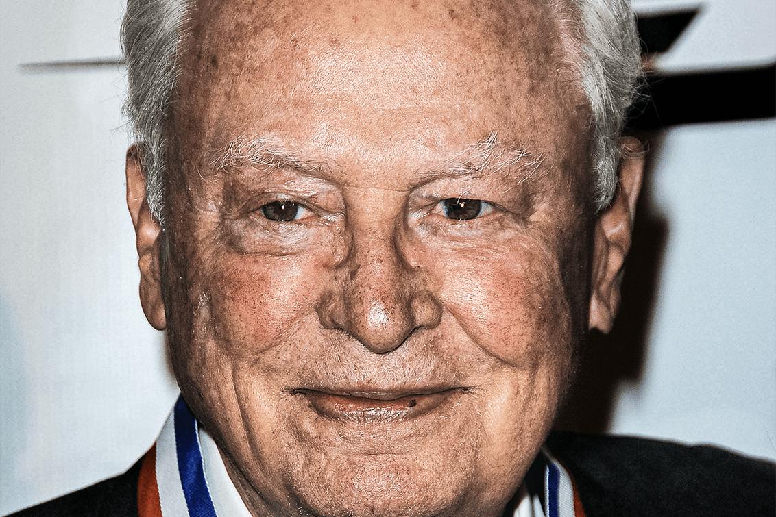 Legenden, Barron Hilton