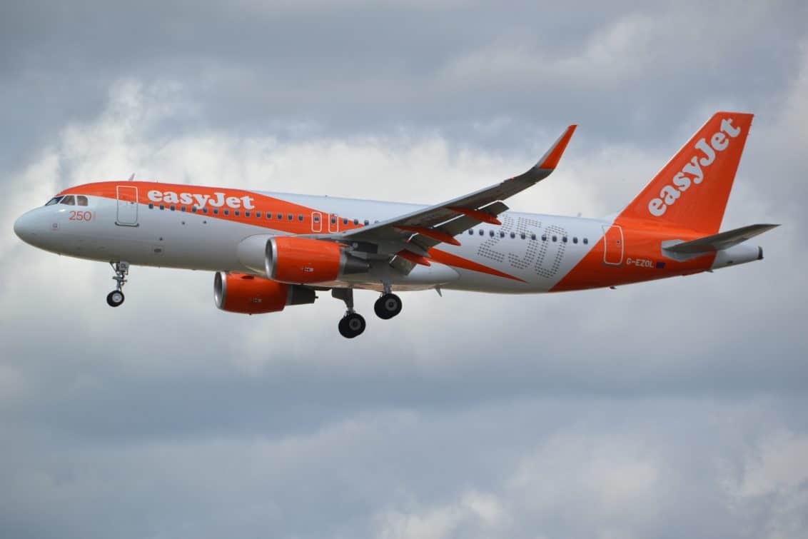 G-EZOL_17465065789-1132x755