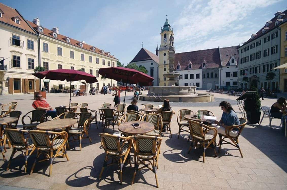 bratislava-1132x753