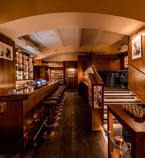 Dinos_Bar