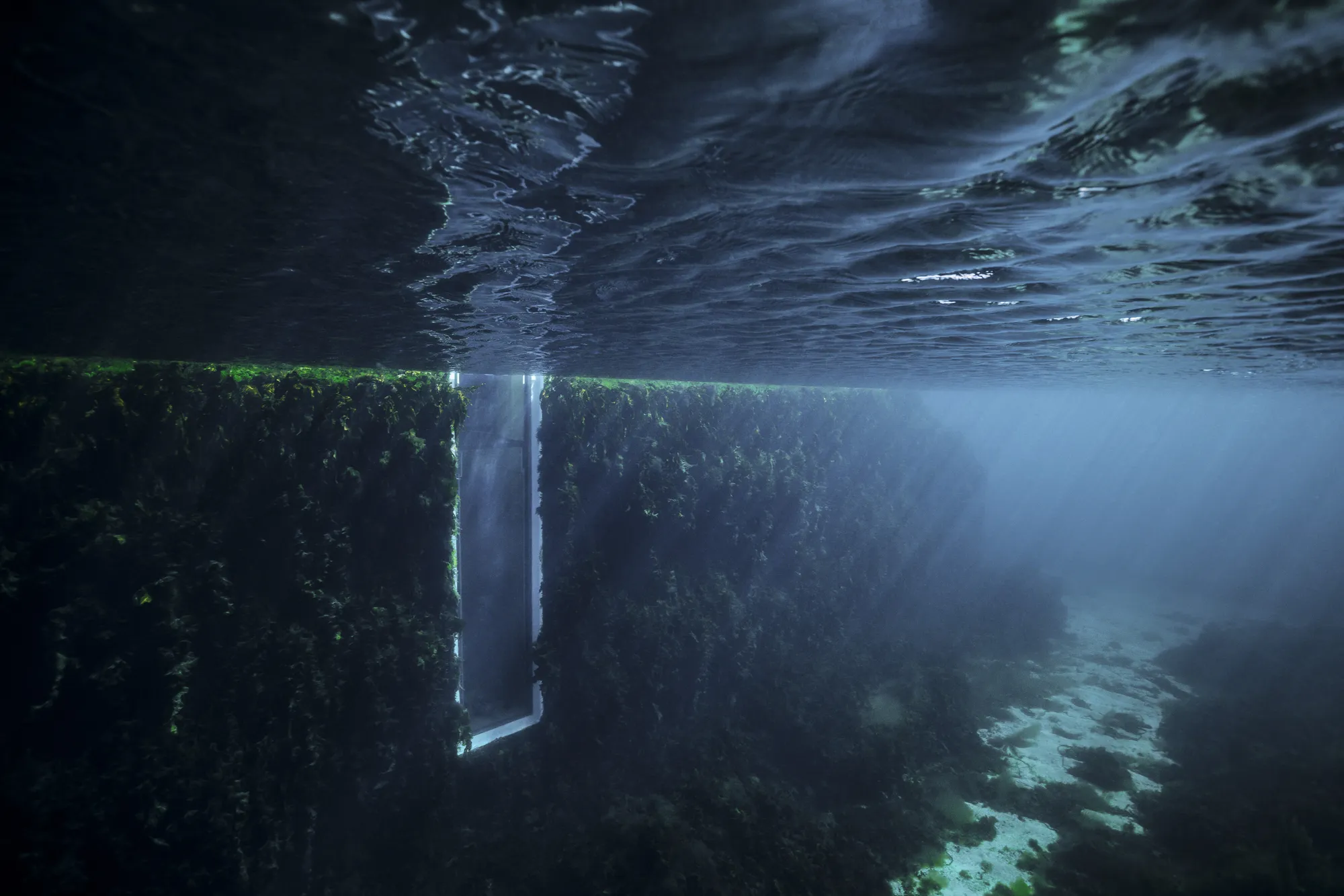 under-norway-4