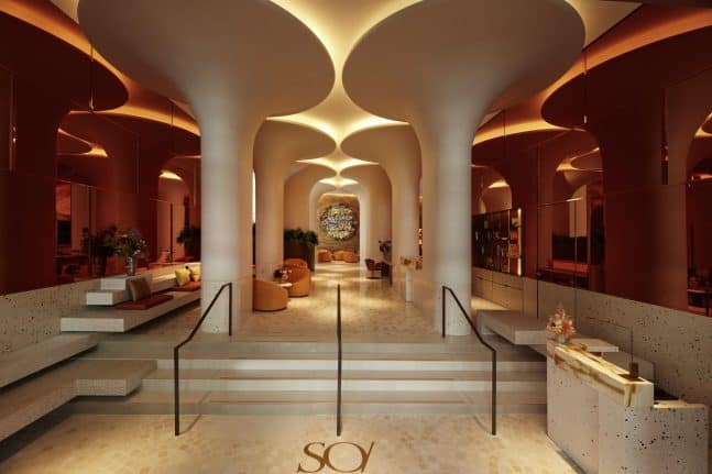 SO_-Paris_Lobby-1-scaled-e1664204134721