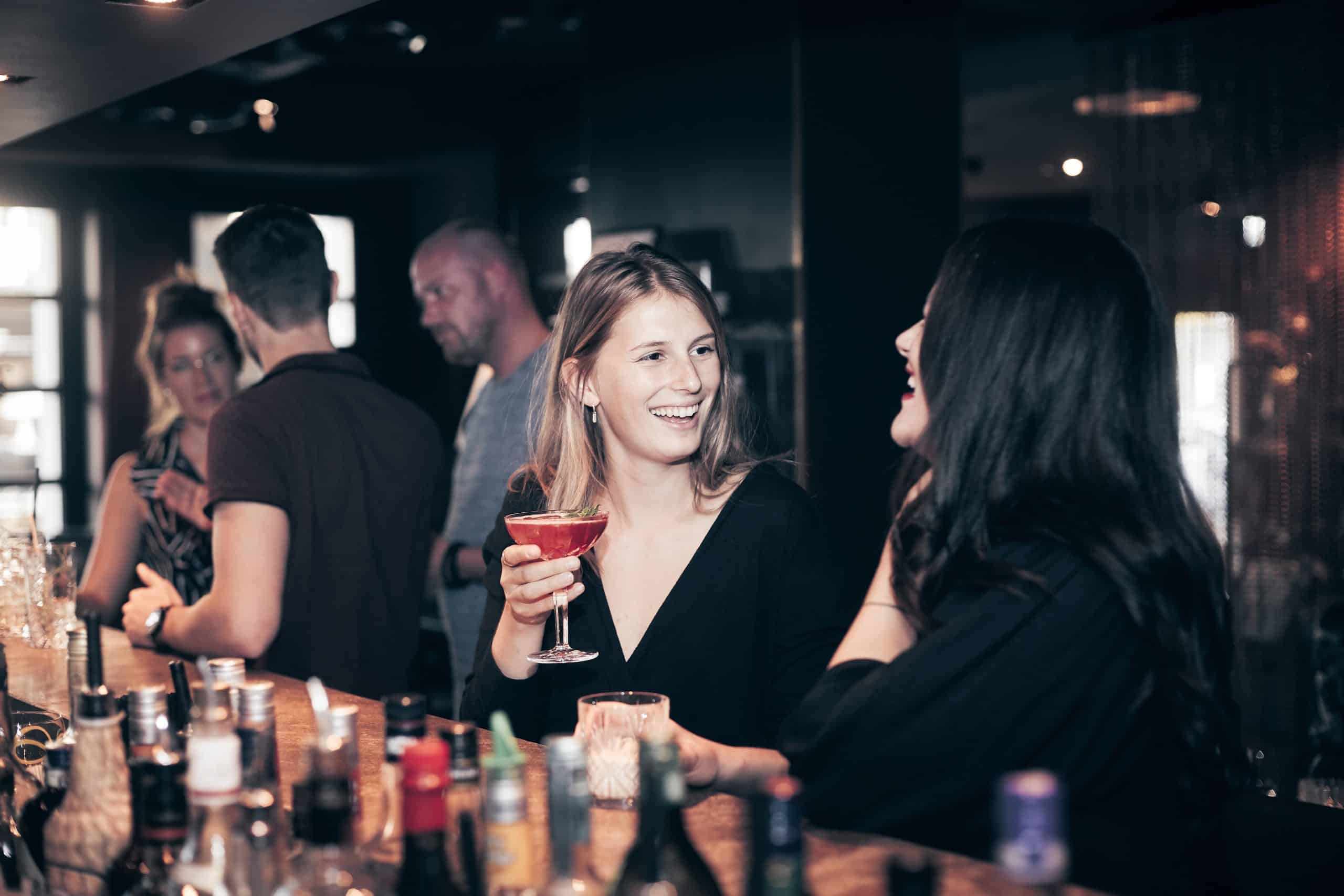 25h_Goldman_StephanLemke_Oost_Bar_People_large12-scaled