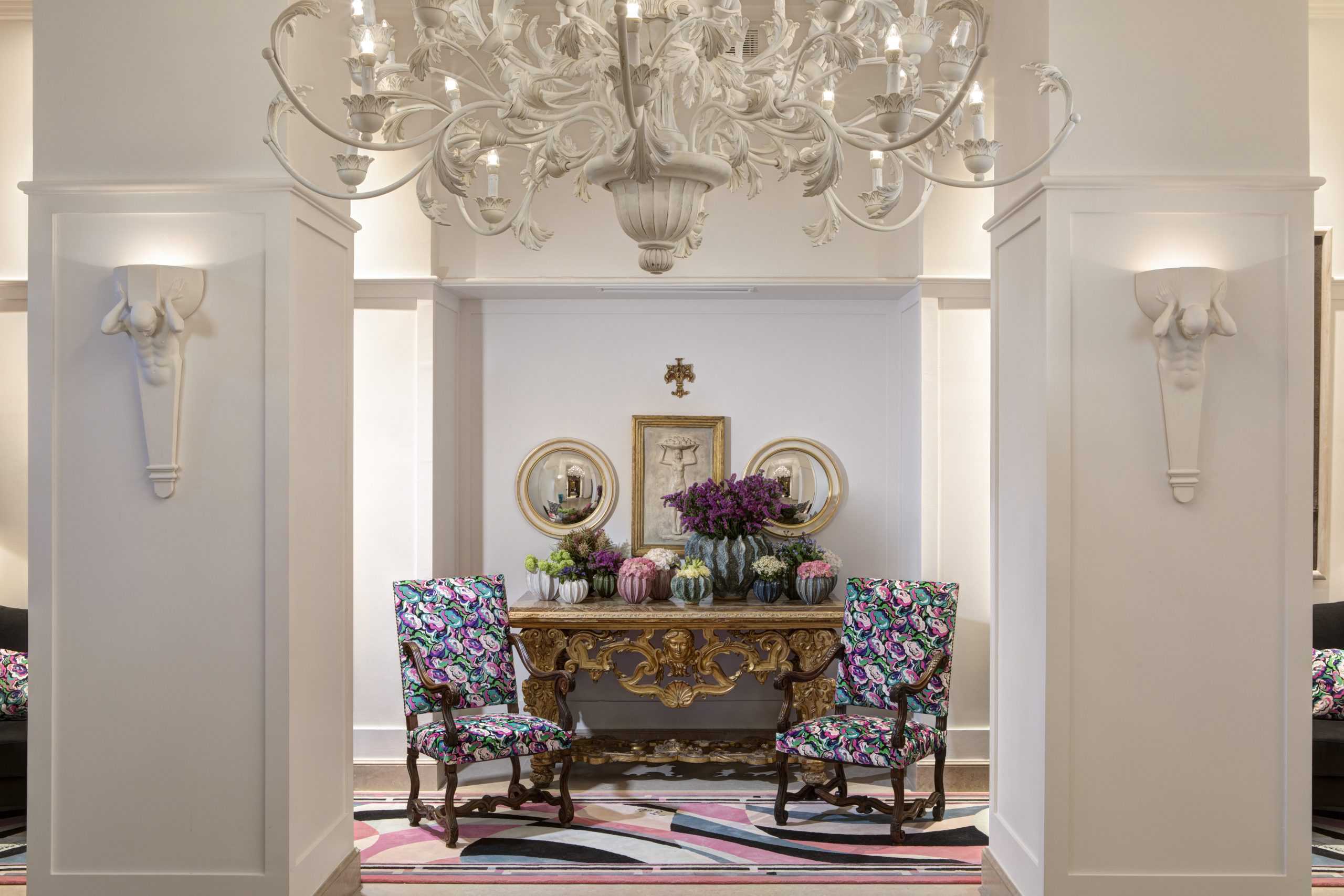 1_RFH_Hotel_Savoy_-_Lobby-1-scaled