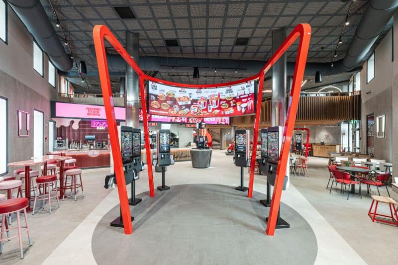 Moderne Bestell-Terminals | Foto: KFC