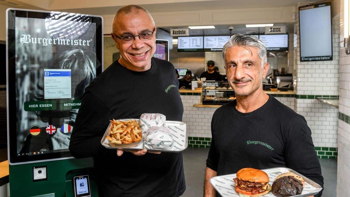 Burgermeister-Geschaftsfuhrer-FUNKE-Foto-Services